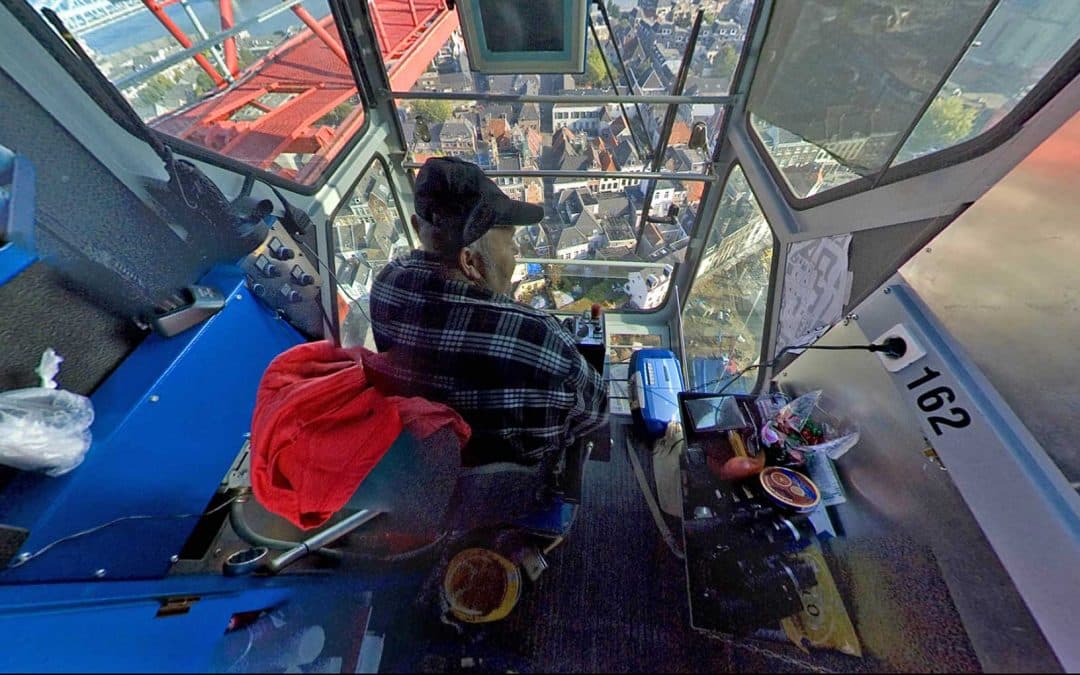 Hijskraan boven Nijmegen
